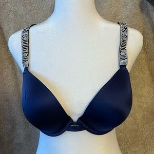 Victoria’s Secret push up bra